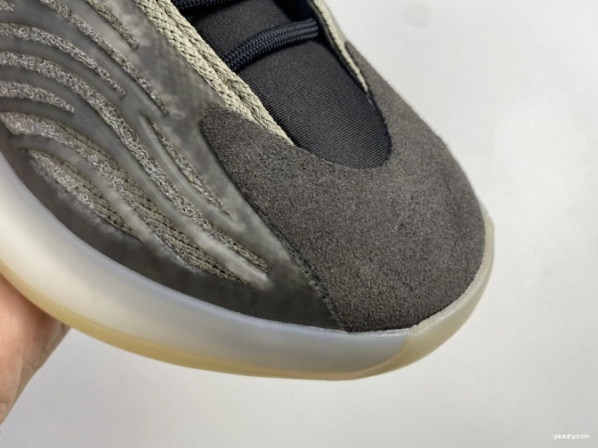 Yeezy Quantum Adidas H68771 Barium 0820